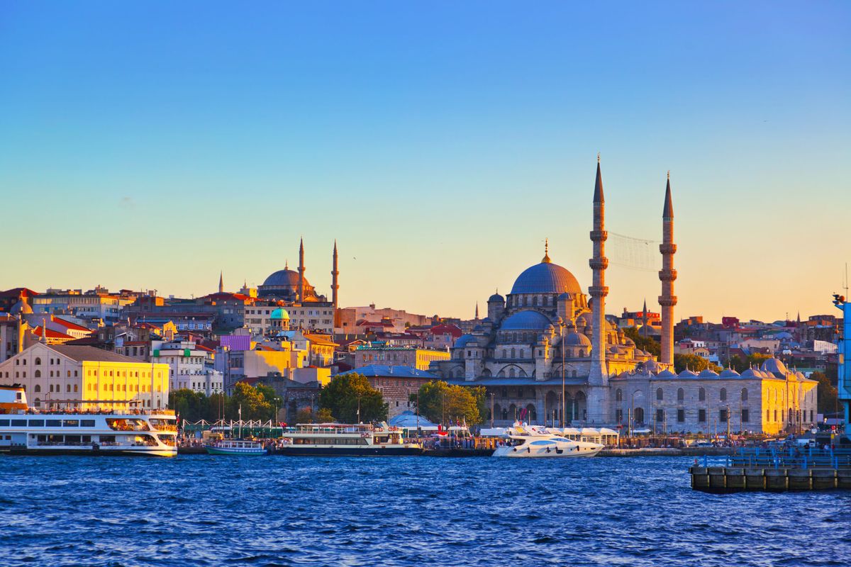 Quang cảnh Istanbul sở hữu hộ chiếu Thổ Nhĩ Kỳ và cơ hội định cư Mỹ