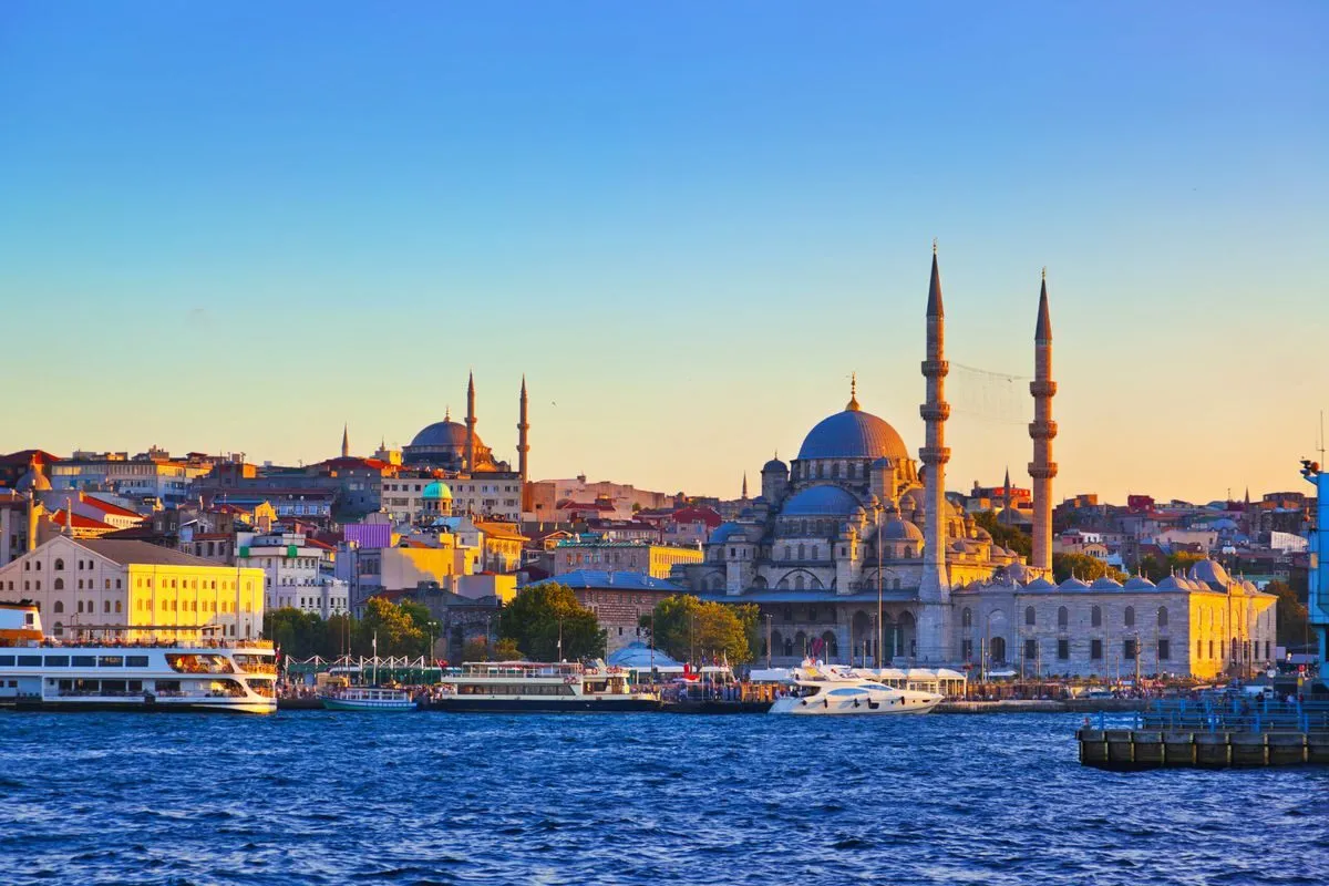 Quang cảnh Istanbul sở hữu hộ chiếu Thổ Nhĩ Kỳ và cơ hội định cư Mỹ