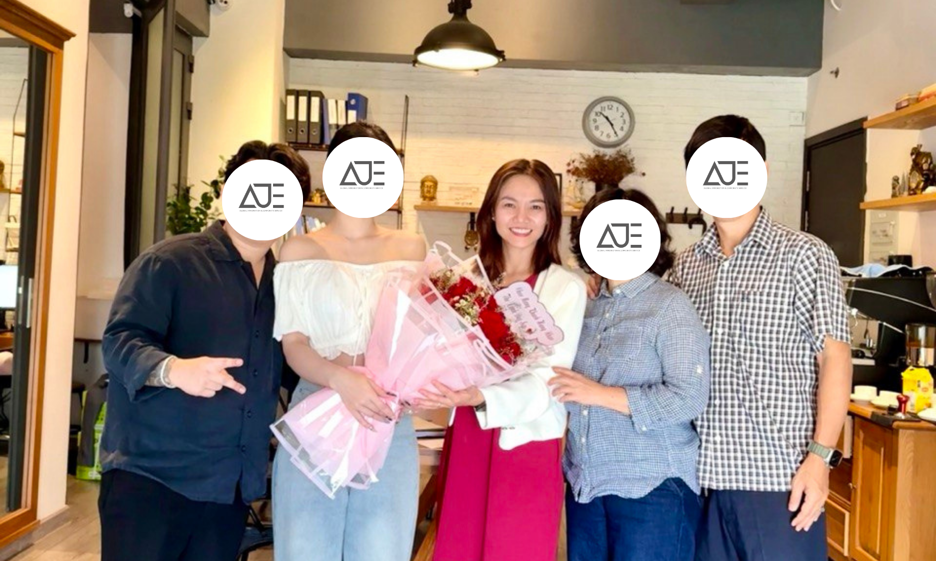 AT Express Việt Nam và khách hàng định cư thành công